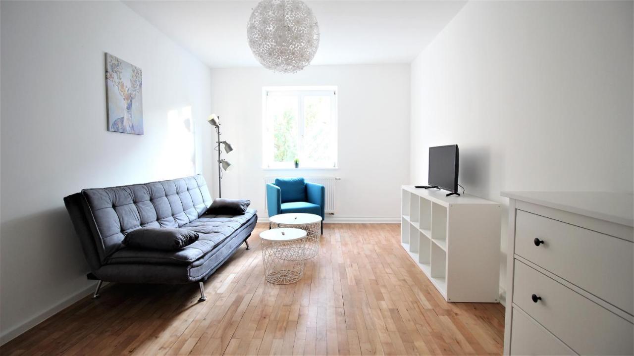 Light-Flooded City Apartment With Balcony And Garden Wurzburg Bagian luar foto
